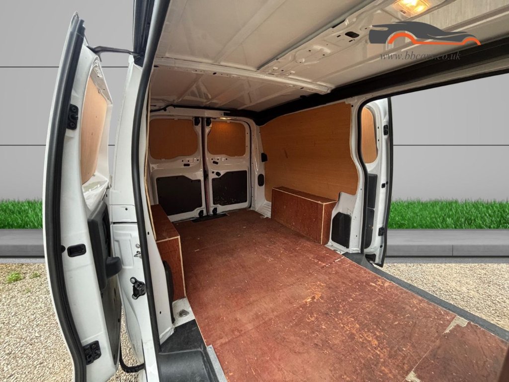 Used Vauxhall Vivaro 2020 for sale - 76018978: Photo 5