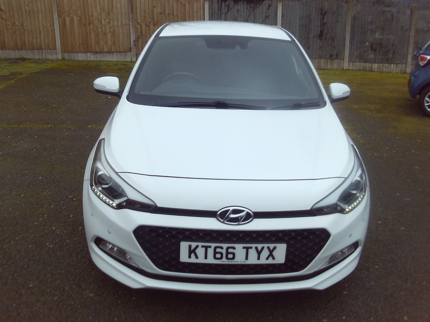 Used Hyundai i20 2017 for sale - 77802697: Photo 2