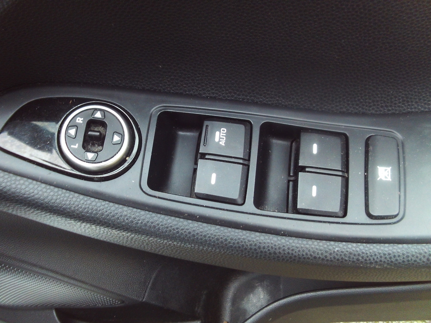 Used Hyundai i20 2017 for sale - 77802697: Photo 22