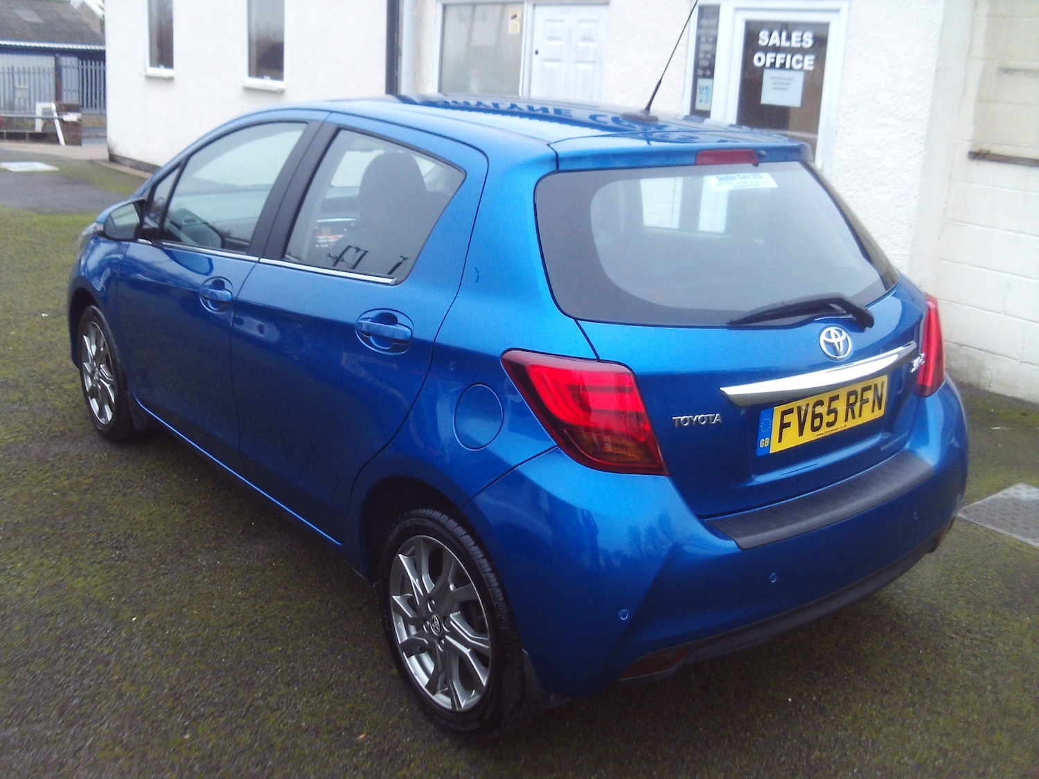 Used Toyota Yaris 2015 for sale - 77406414: Photo 5