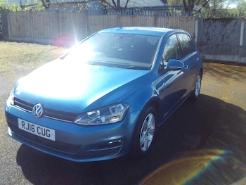 Used Volkswagen Golf 2016 for sale - 78297624: Photo