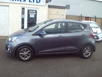 Used Hyundai i10 2014 for sale - 78555600: Photo