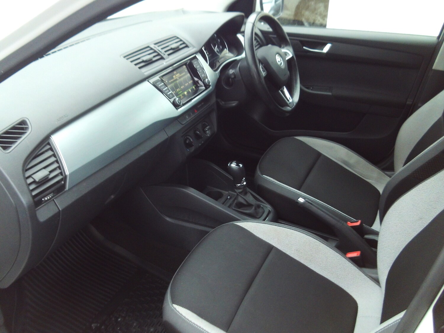 Used Skoda Fabia 2016 for sale - 76542952: Photo 13