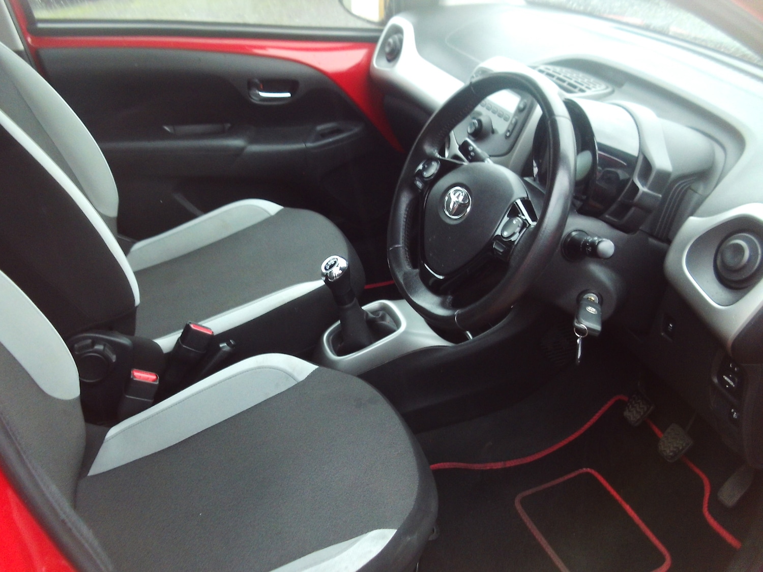 Used Toyota AYGO 2017 for sale - 76969811: Photo 11