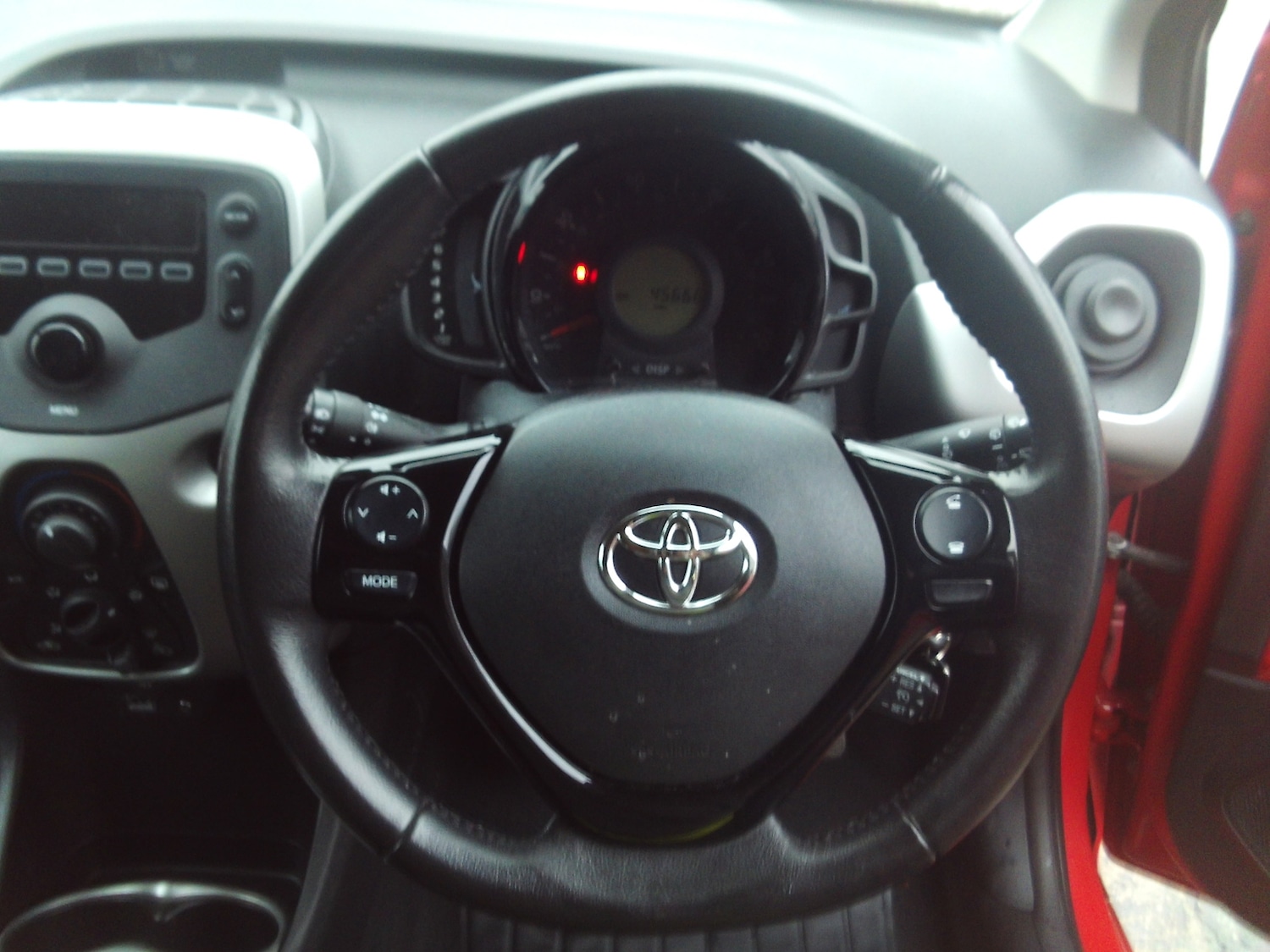 Used Toyota AYGO 2017 for sale - 76969811: Photo 18