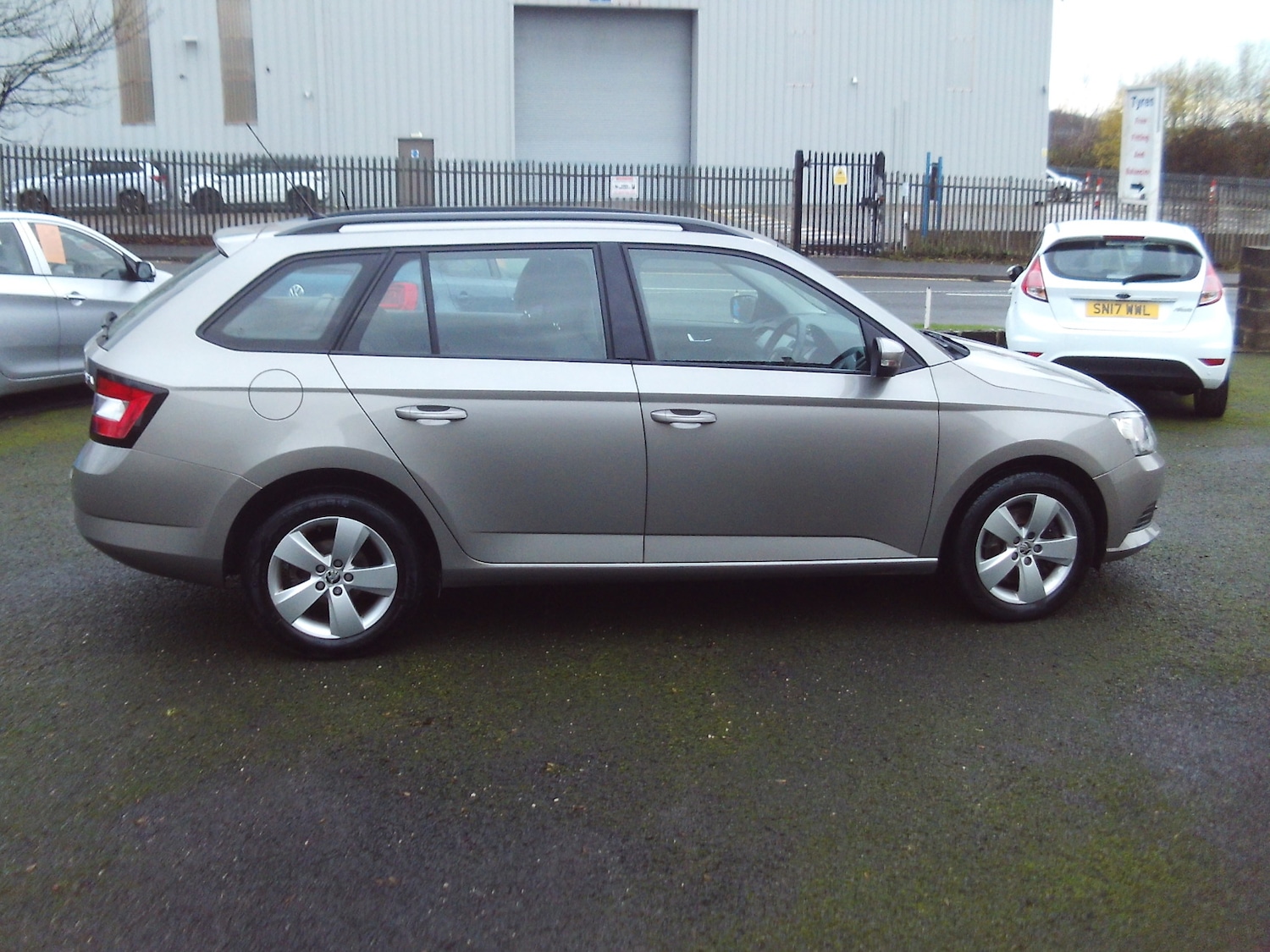 Used Skoda Fabia 2017 for sale - 76948551: Photo 8