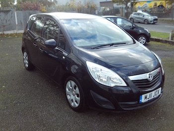 2011 (11) - 1.7 CDTi 16V Exclusiv 5dr Auto