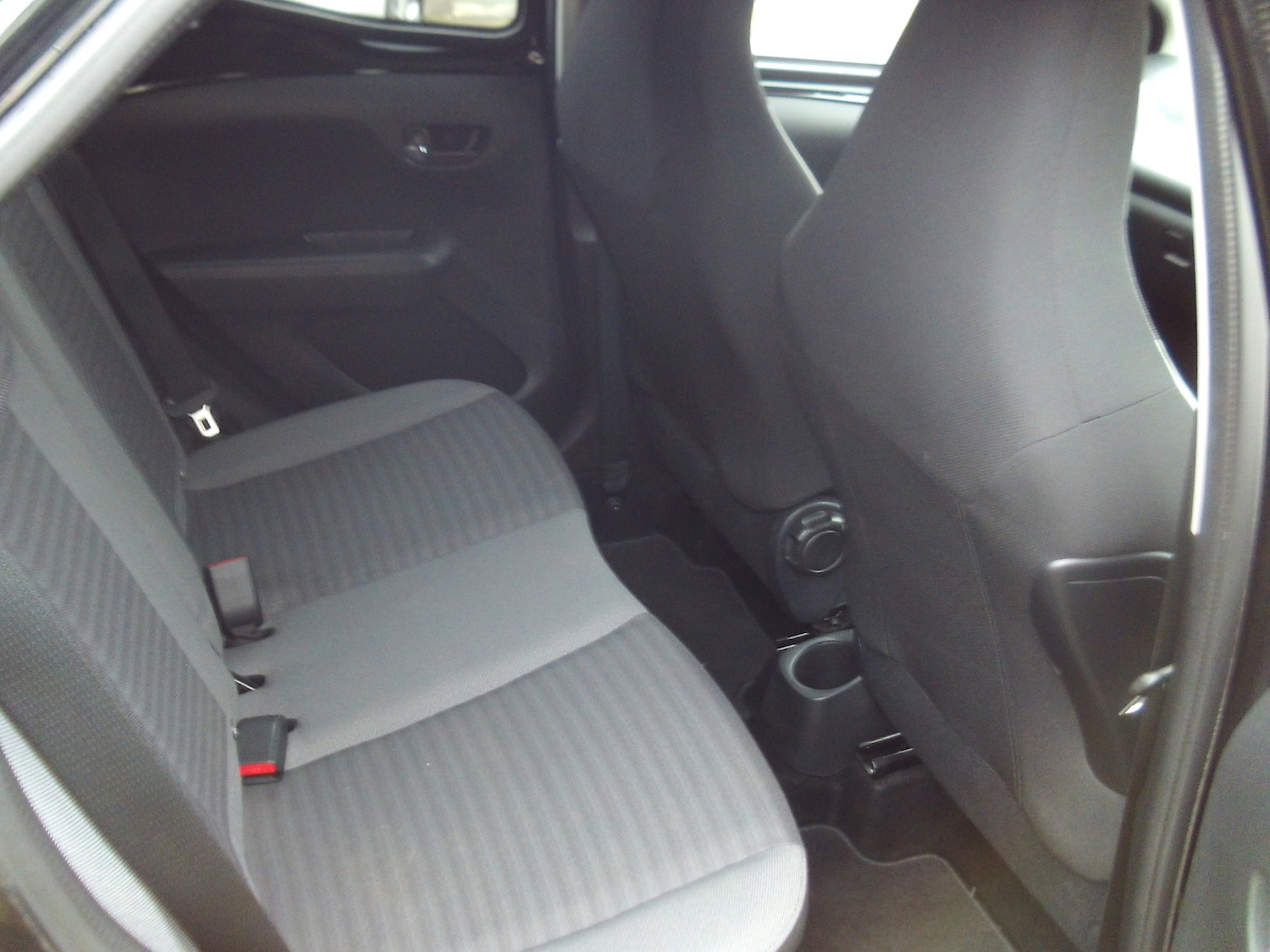 Used Toyota AYGO 2018 for sale - 77776504: Photo 12