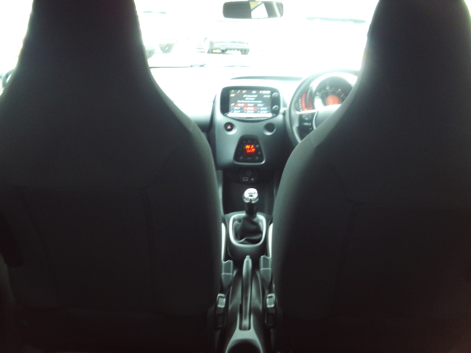 Used Toyota AYGO 2018 for sale - 77776504: Photo 24