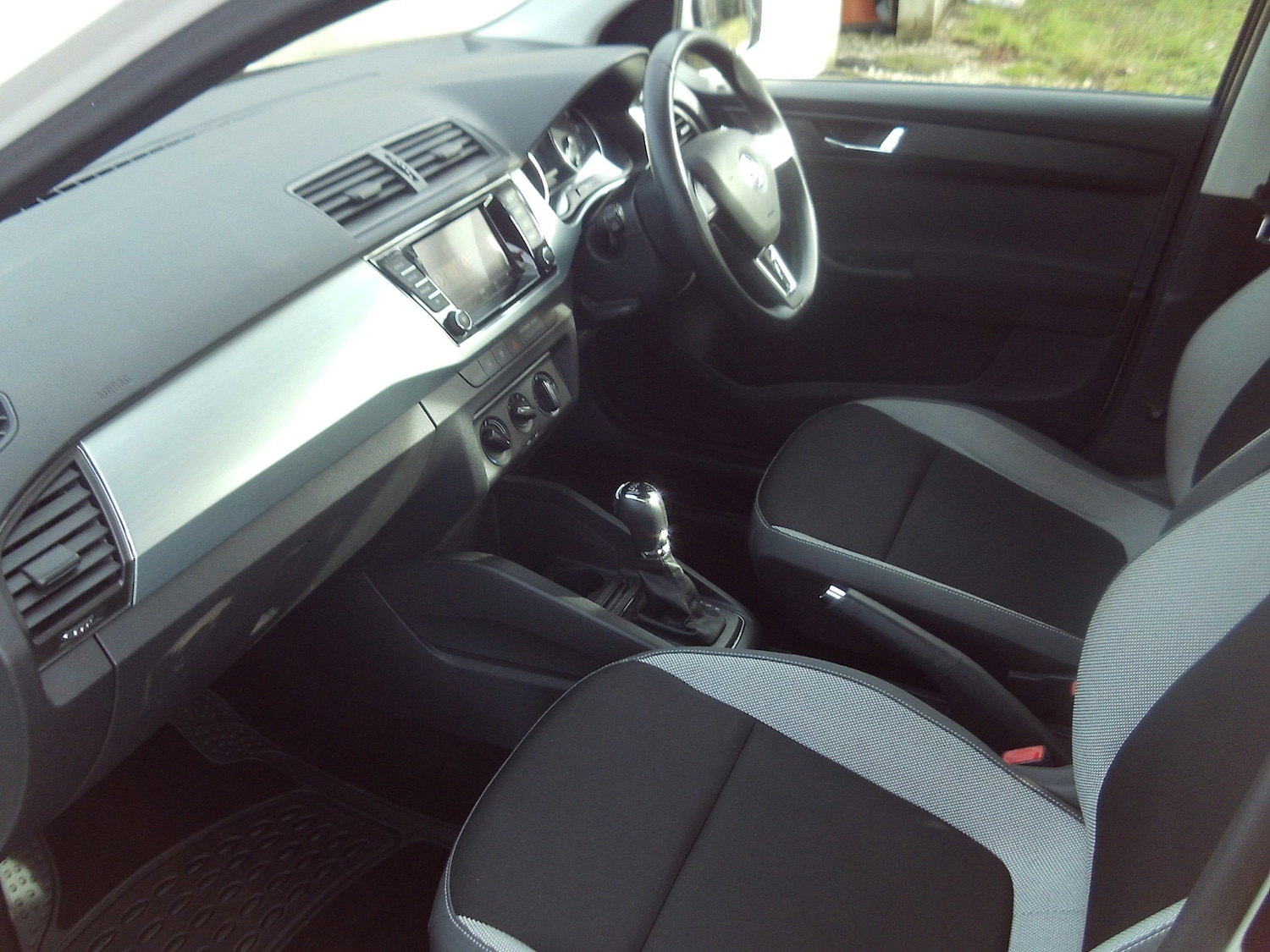 Used Skoda Fabia 2015 for sale - 77577939: Photo 13