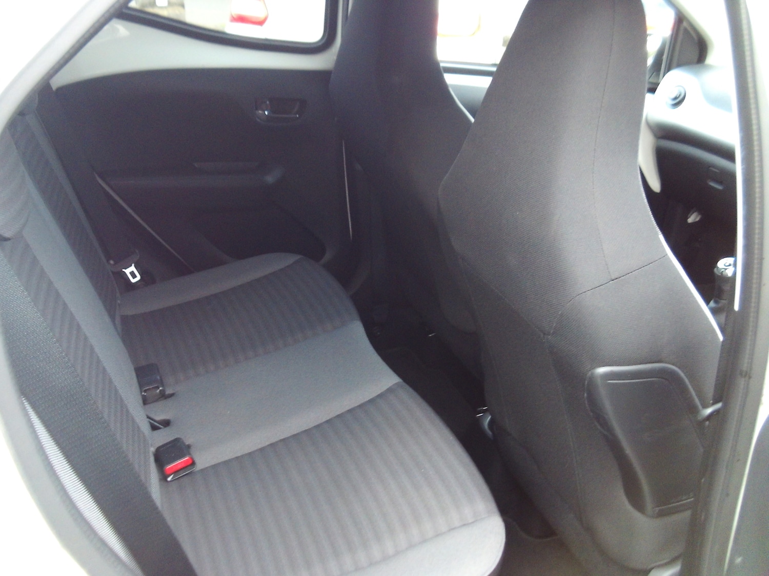 Used Toyota AYGO 2018 for sale - 76364887: Photo 12