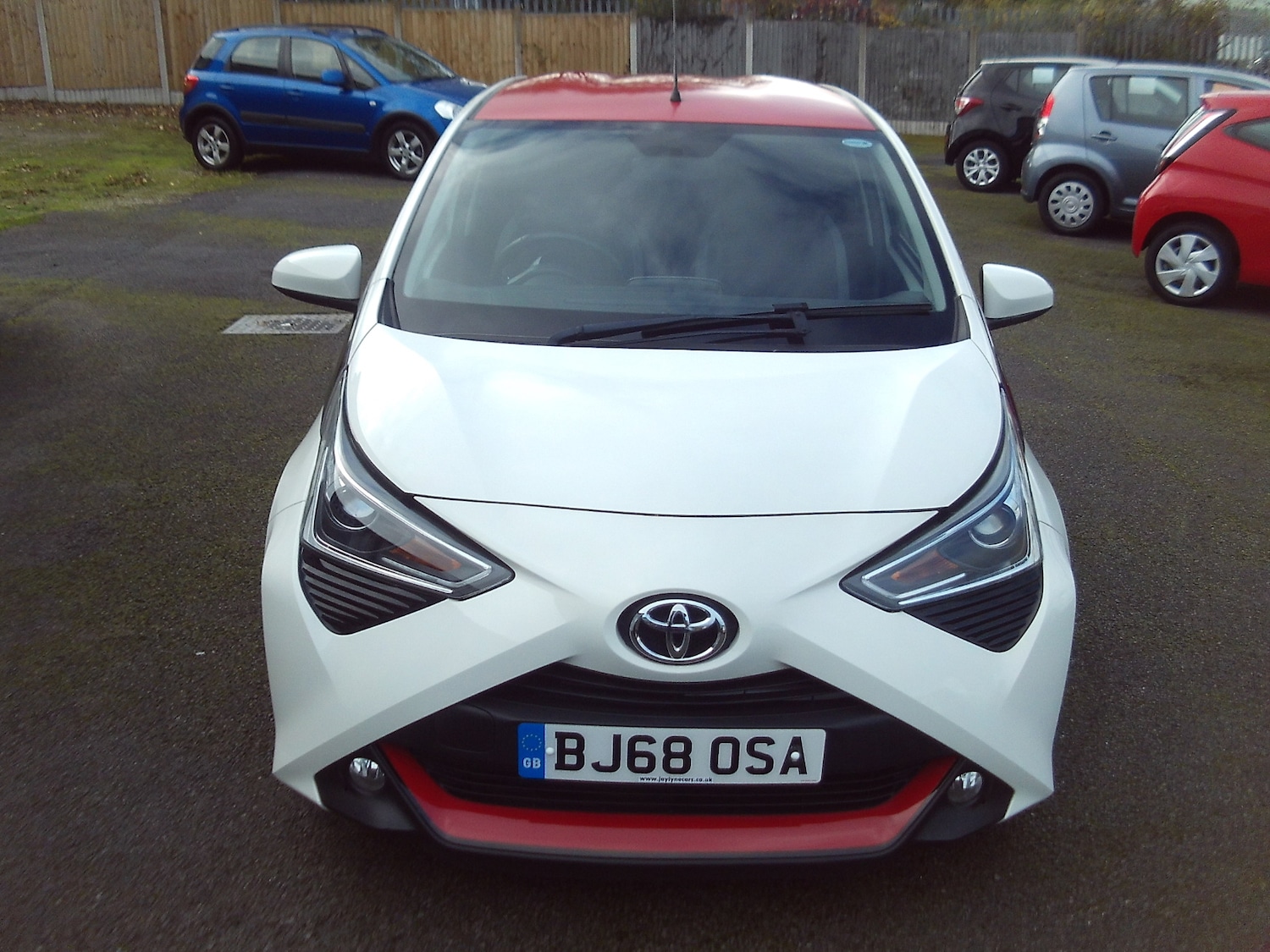 Used Toyota AYGO 2018 for sale - 76364887: Photo 2
