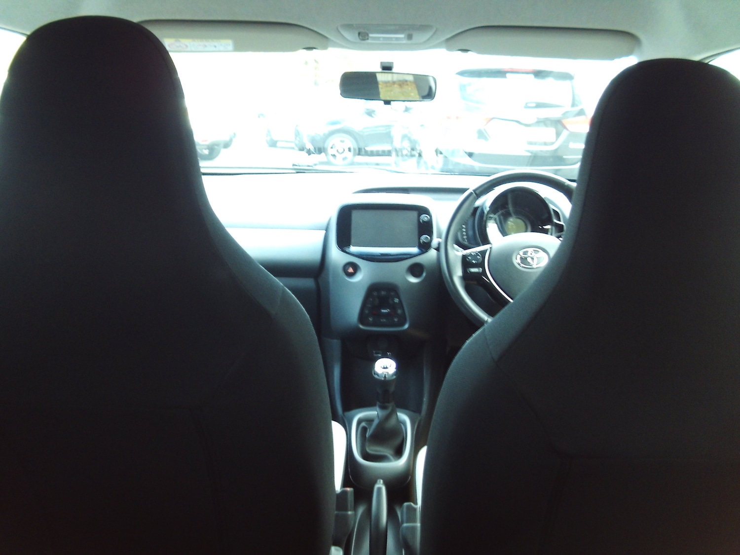 Used Toyota AYGO 2018 for sale - 76364887: Photo 25