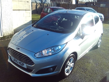 Used Ford Fiesta 2015 for sale - 77567935: Photo