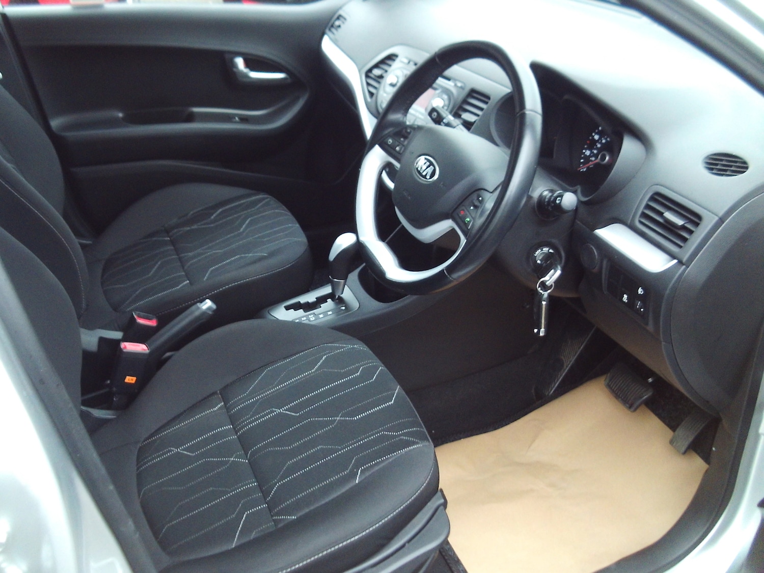 Used Kia Picanto 2014 for sale - 76243343: Photo 11