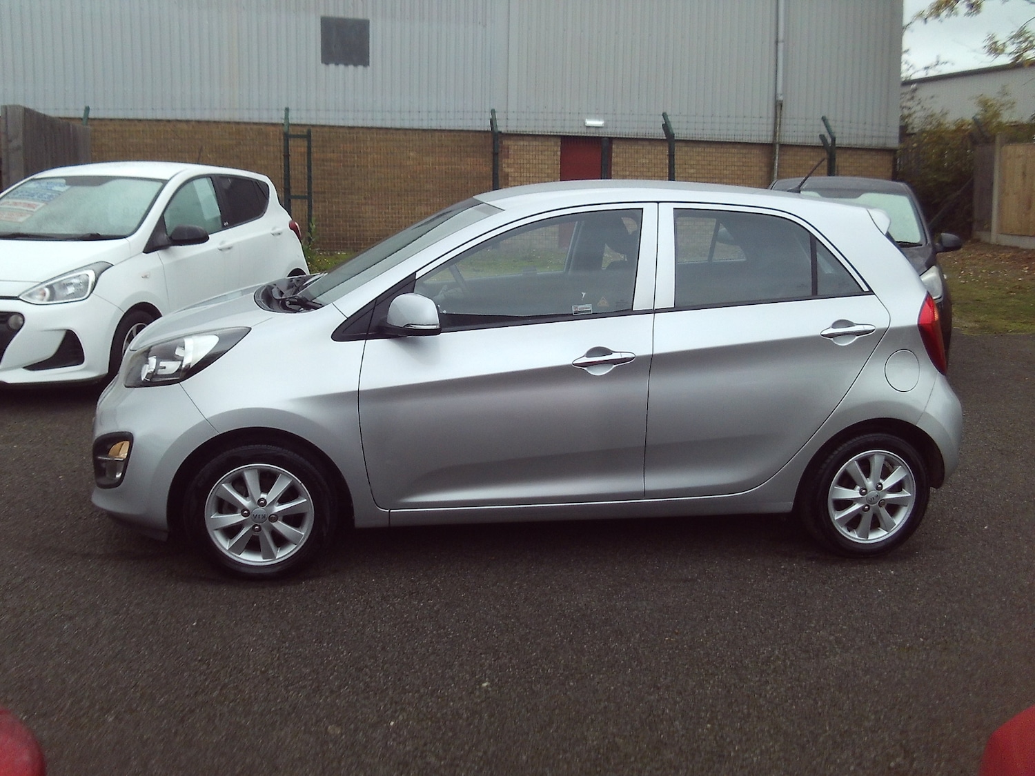 Used Kia Picanto 2014 for sale - 76243343: Photo 4