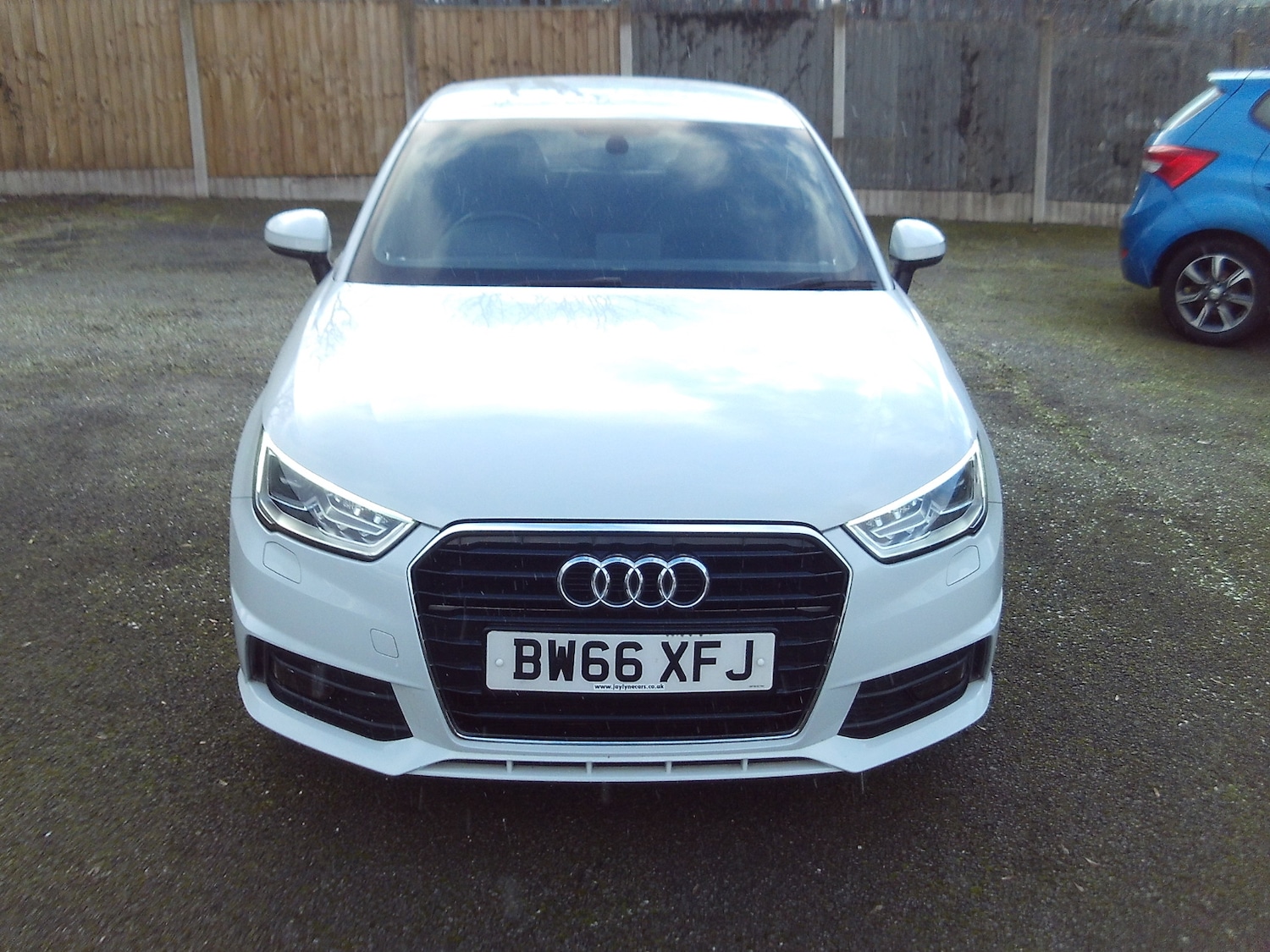 Used Audi A1 2017 for sale - 77100139: Photo 2