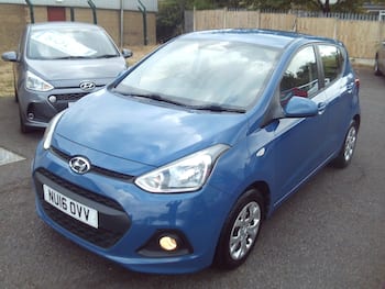 Used Hyundai i10 2016 for sale - 79636302: Photo