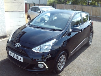 Used Hyundai i10 2015 for sale - 79406013: Photo