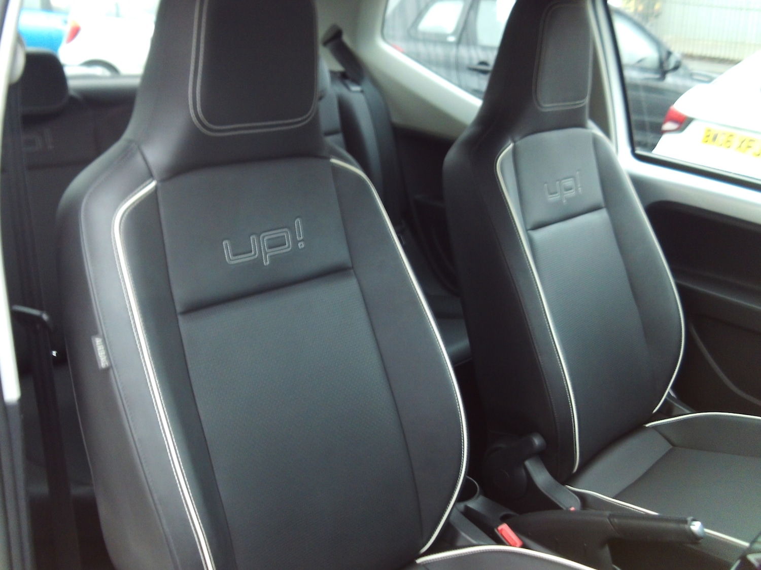 Used Volkswagen up! 2015 for sale - 77220587: Photo 10