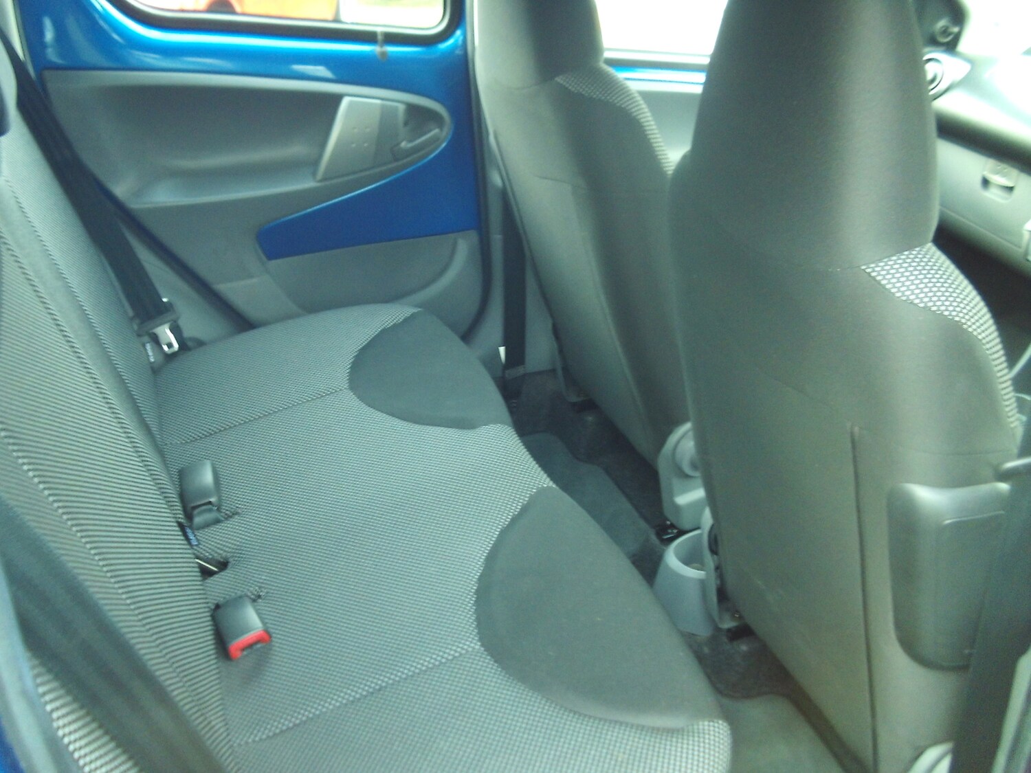 Used Toyota AYGO 2011 for sale - 77490787: Photo 12