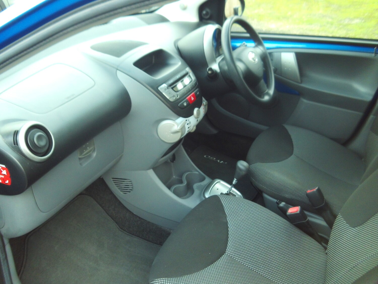 Used Toyota AYGO 2011 for sale - 77490787: Photo 13