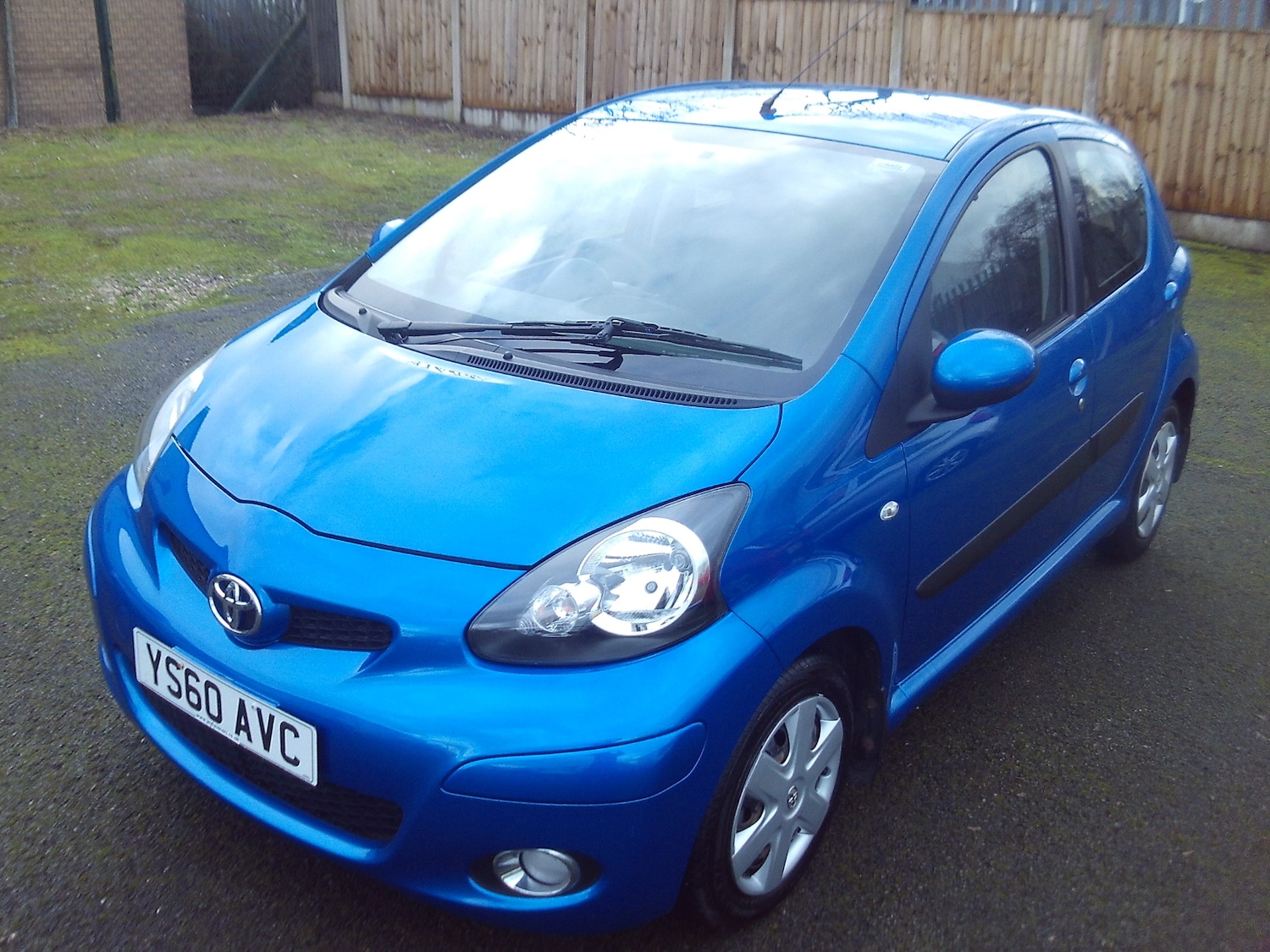 Used Toyota AYGO 2011 for sale - 77490787: Photo 3