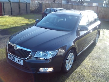 Used Skoda Superb 2010 for sale - 77351280: Photo