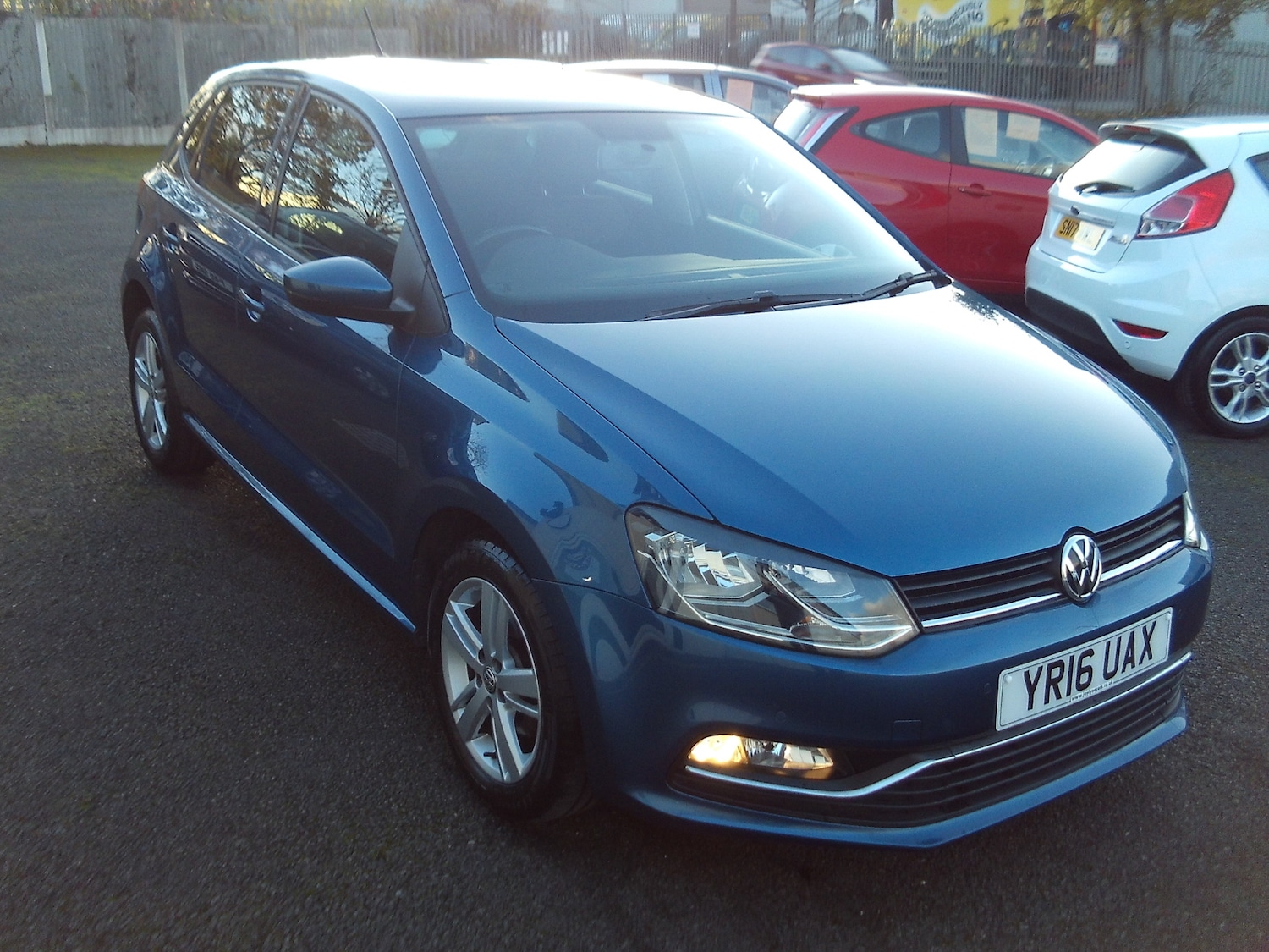 Used Volkswagen Polo 2016 for sale - 76401848: Photo 1