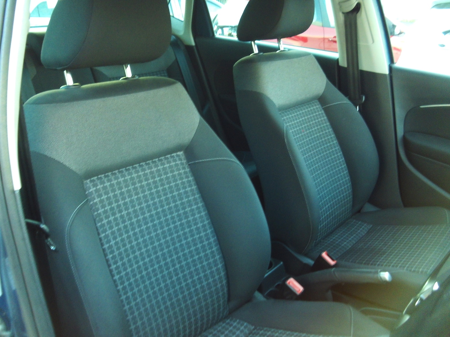 Used Volkswagen Polo 2016 for sale - 76401848: Photo 10