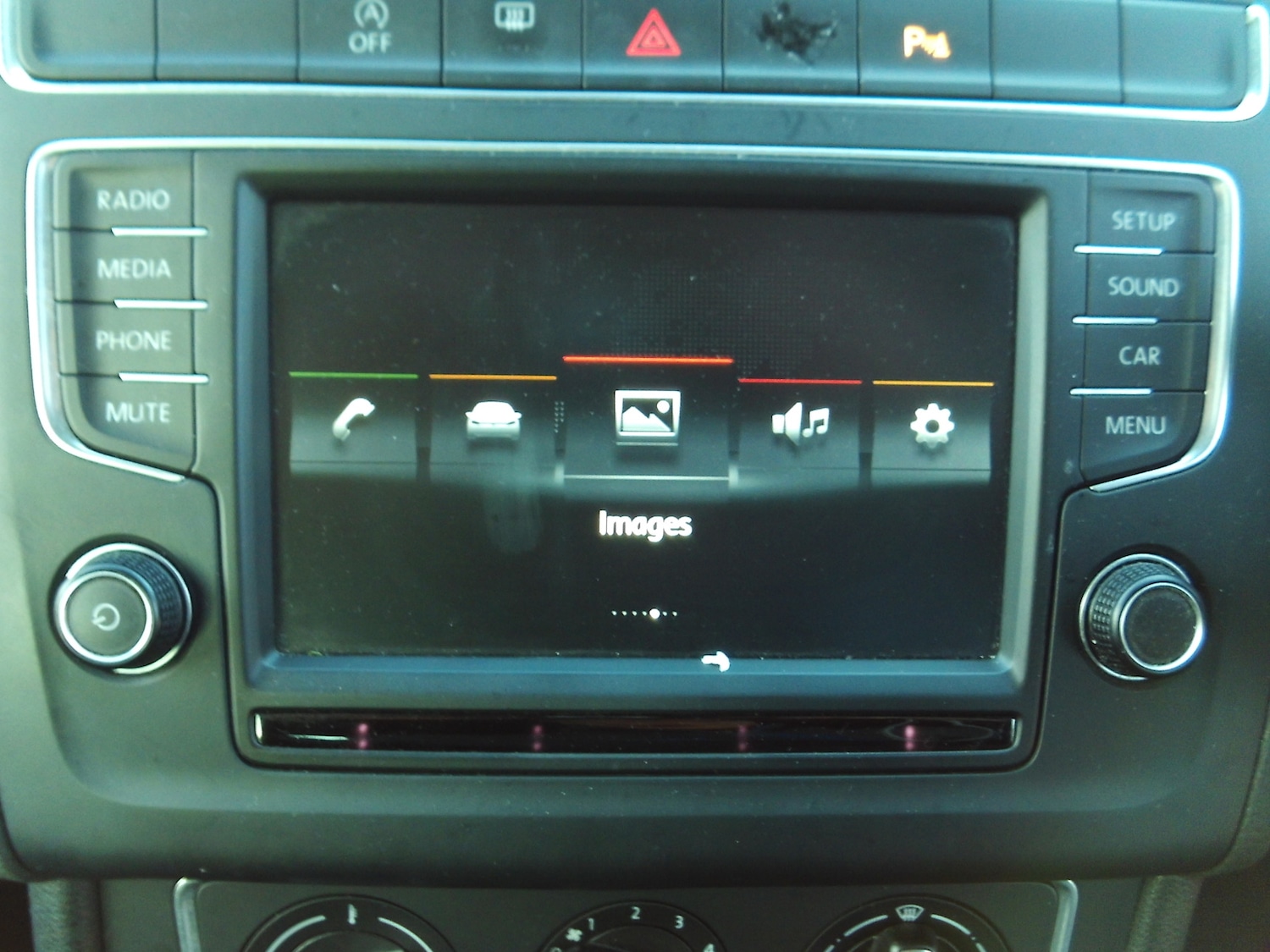 Used Volkswagen Polo 2016 for sale - 76401848: Photo 18