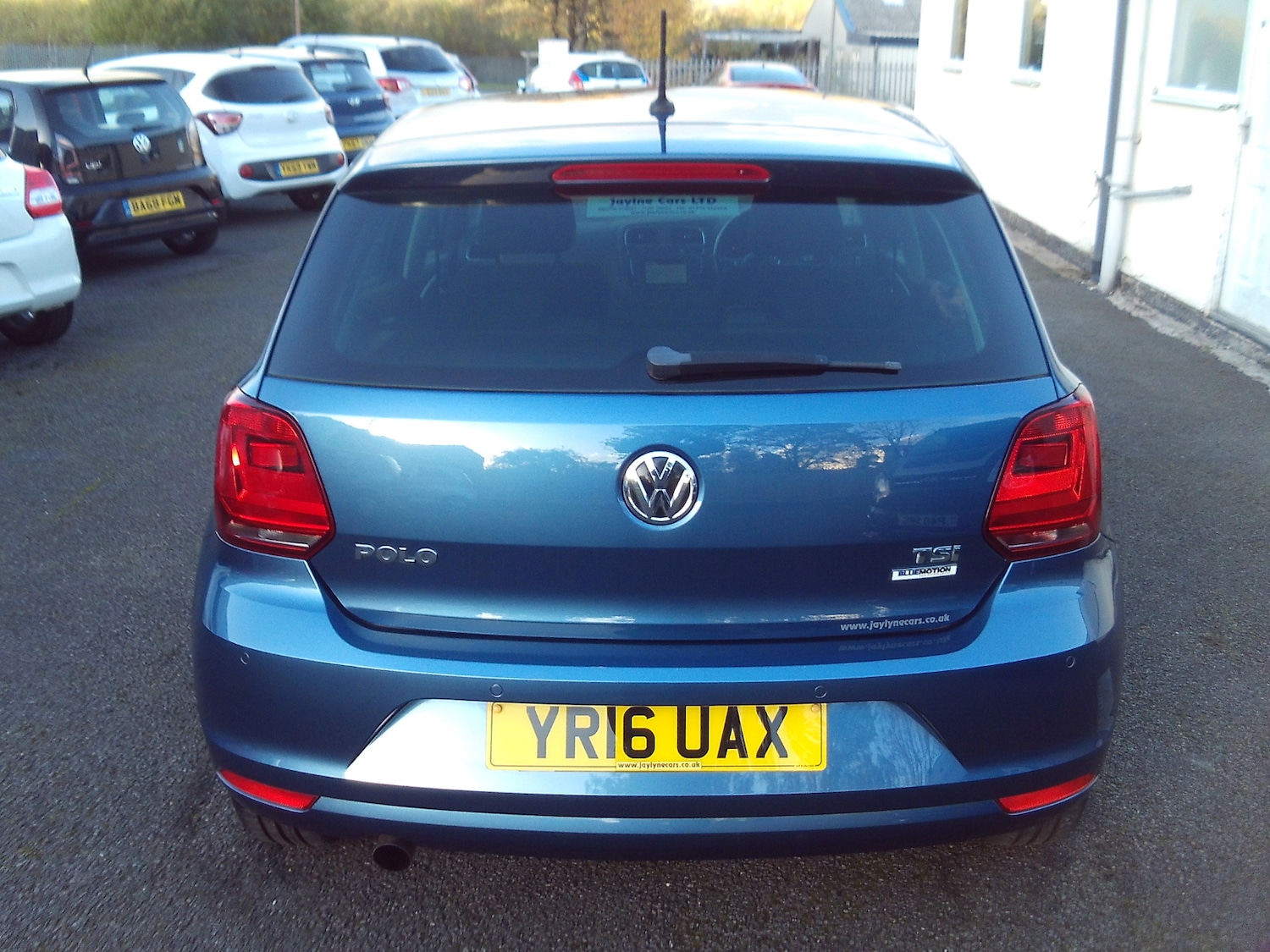 Used Volkswagen Polo 2016 for sale - 76401848: Photo 6