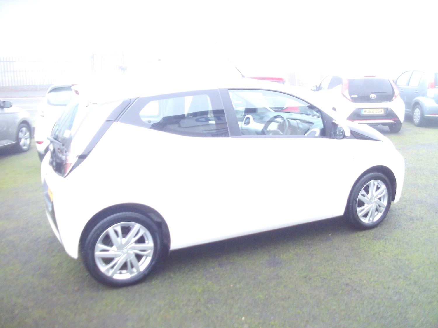 Used Toyota AYGO 2014 for sale - 77011901: Photo 8
