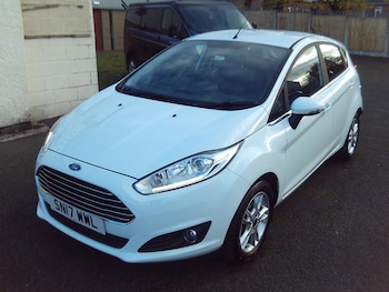 Used Ford Fiesta 2017 for sale - 76384445: Photo