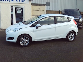 Used Ford Fiesta 2017 for sale - 76384445: Photo