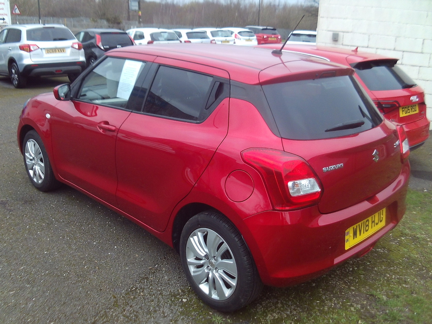 Used Suzuki Swift 2018 for sale - 77790409: Photo 3