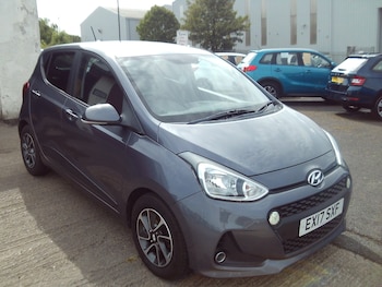 Used Hyundai i10 2017 for sale - 79527501: Photo