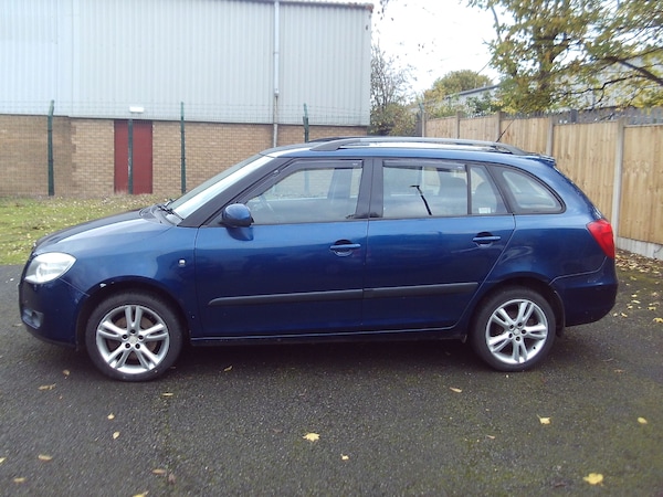 Used Skoda Fabia 2009 for sale - 76330884: Photo 4