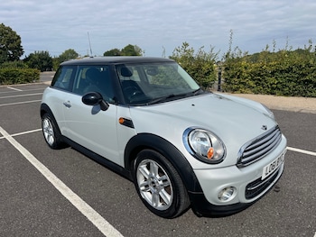 MINI - Hatch