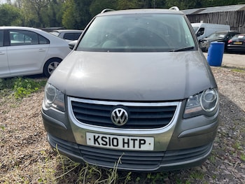 Used Volkswagen Touran 2010 for sale - 78387065: Photo