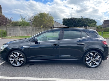Used Renault Megane 2016 for sale - 78226337: Photo