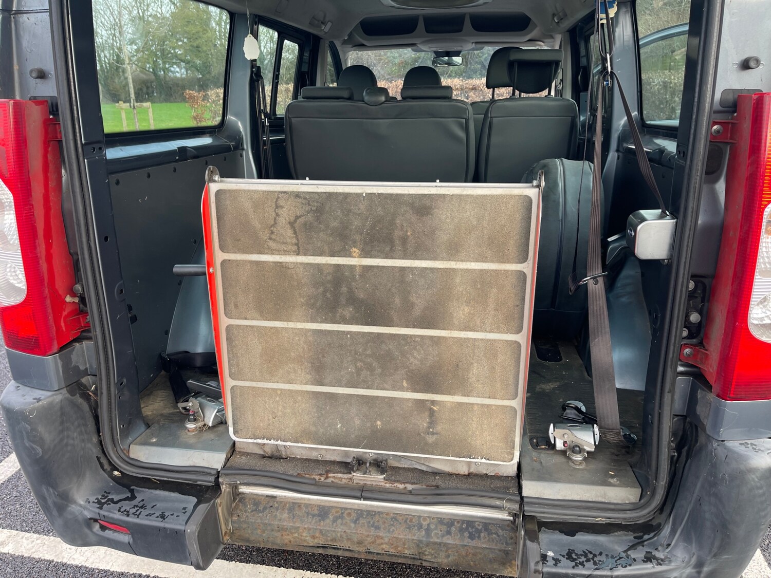 Used Peugeot Expert Tepee 2010 for sale - 77590245: Photo 16