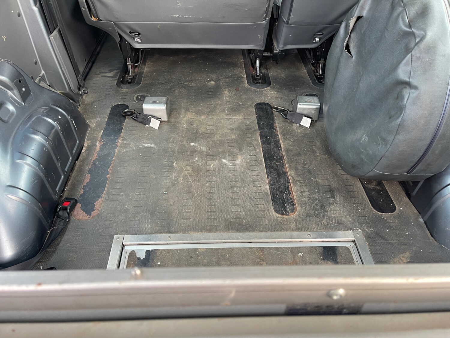 Used Peugeot Expert Tepee 2010 for sale - 77590245: Photo 17