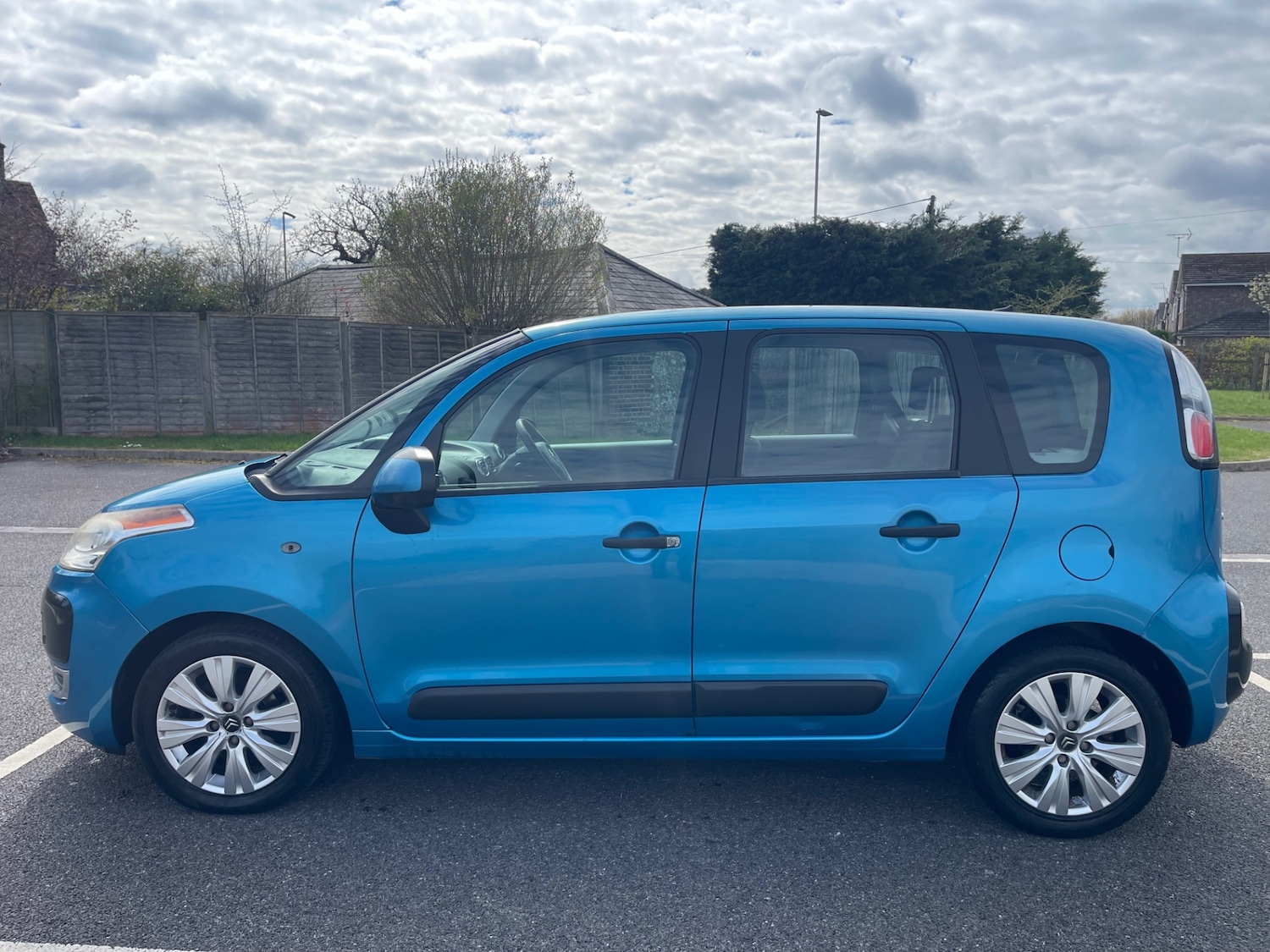 Used Citroen C3 Picasso 2009 for sale - 78099029: Photo 4