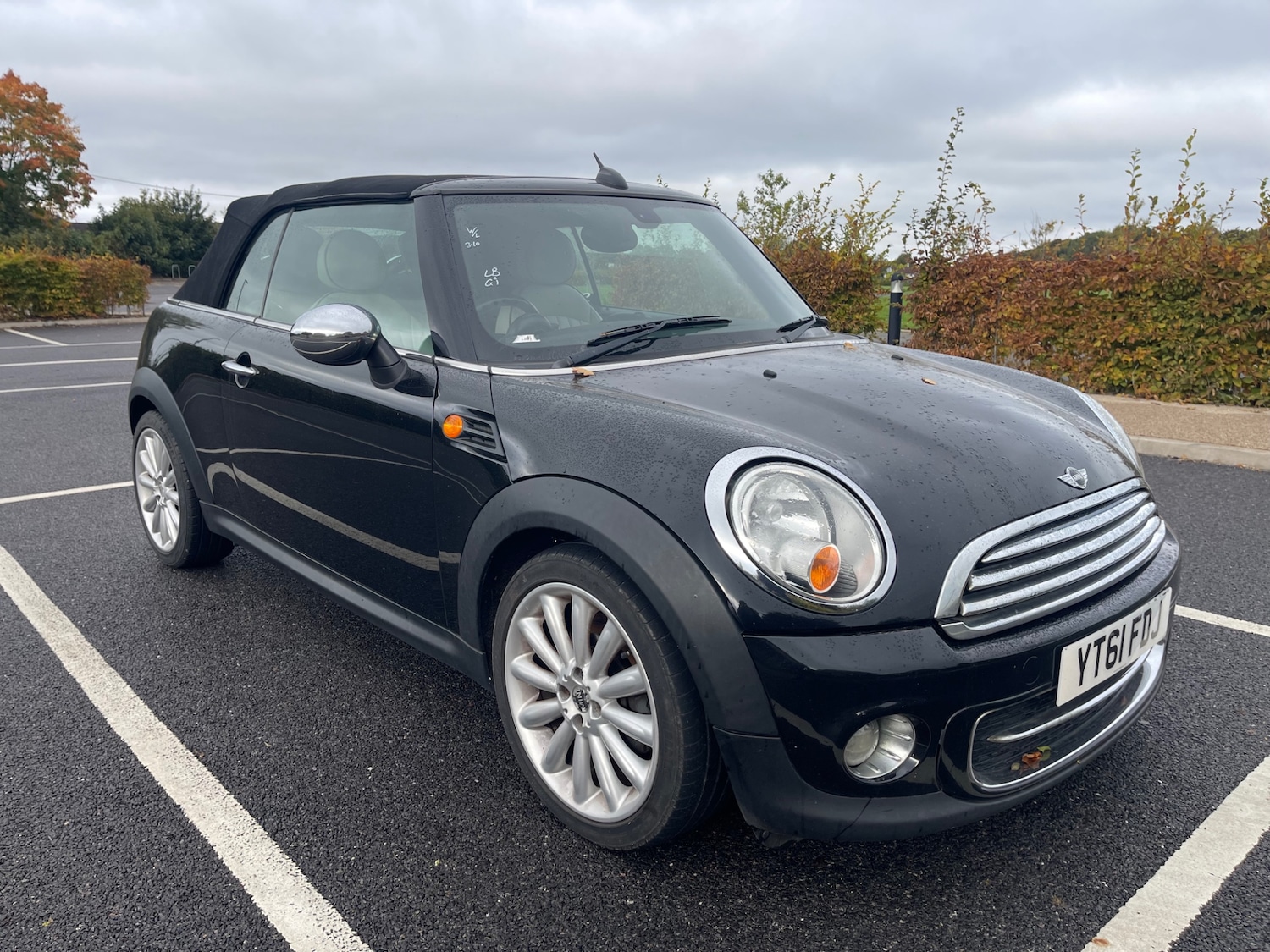 Used MINI Convertible 2011 for sale - 76255505: Photo 1