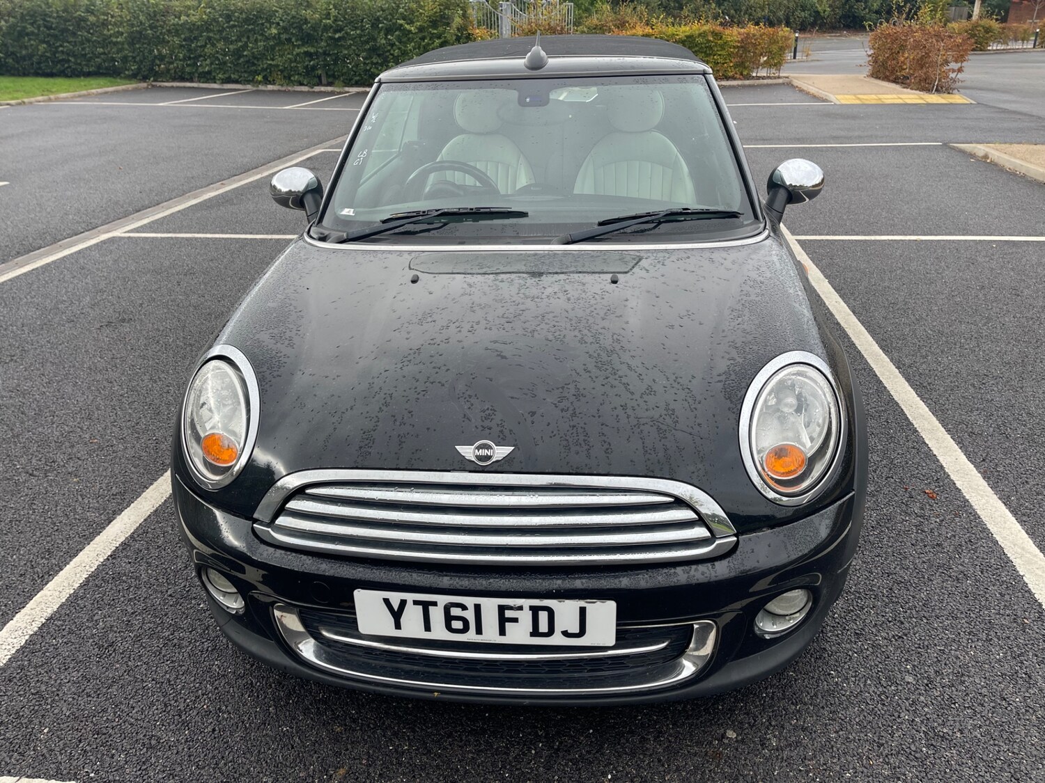 Used MINI Convertible 2011 for sale - 76255505: Photo 8