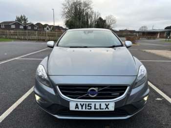 Used Volvo V40 2015 for sale - 73422662: Photo