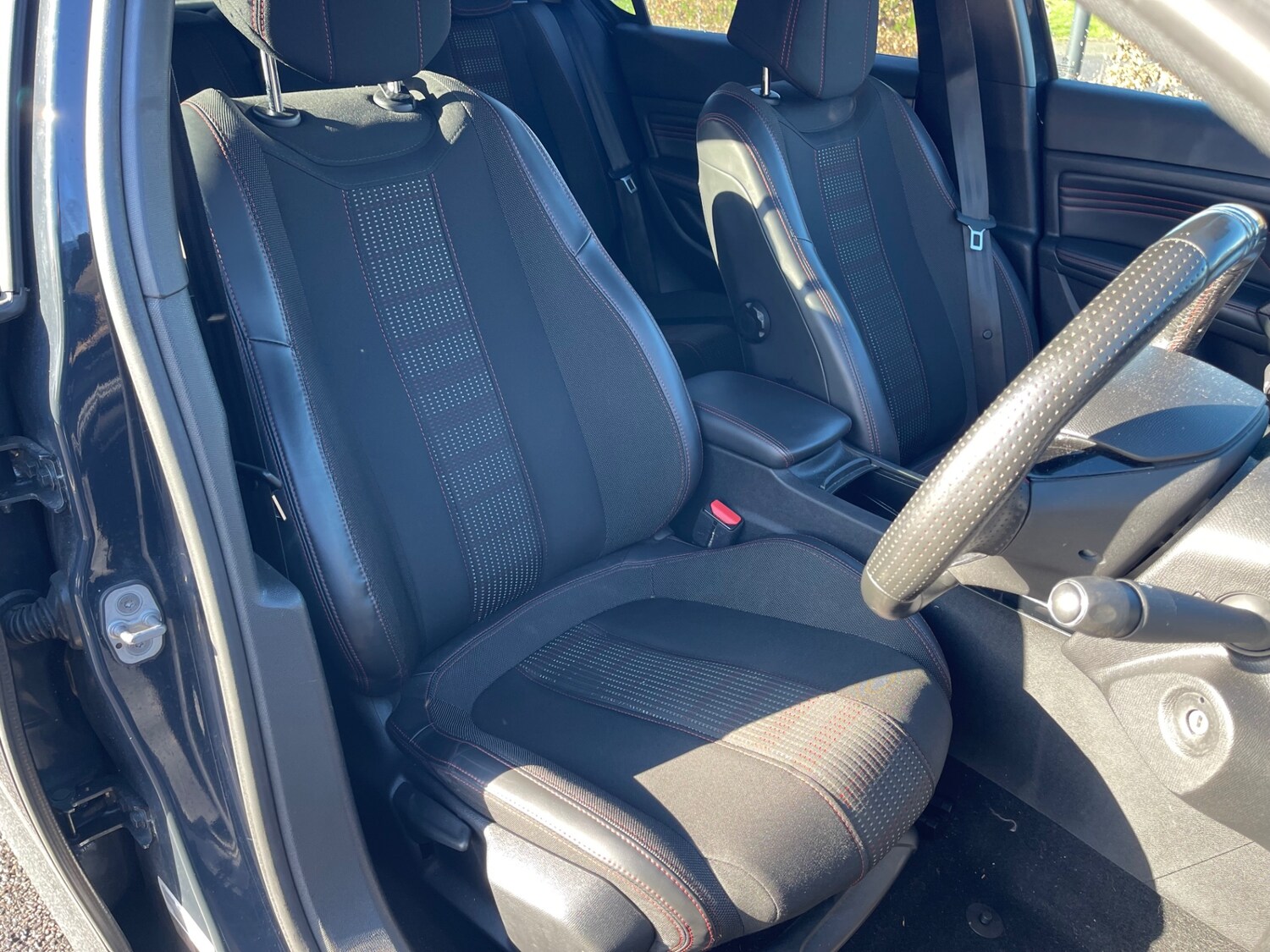 Used Peugeot 308 2016 for sale - 77604514: Photo 20