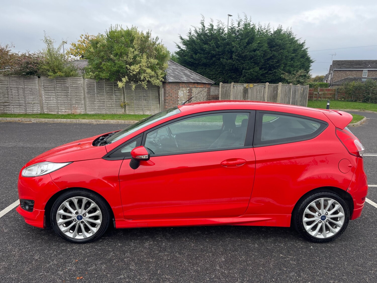 Used Ford Fiesta 2013 for sale - 76332782: Photo 4