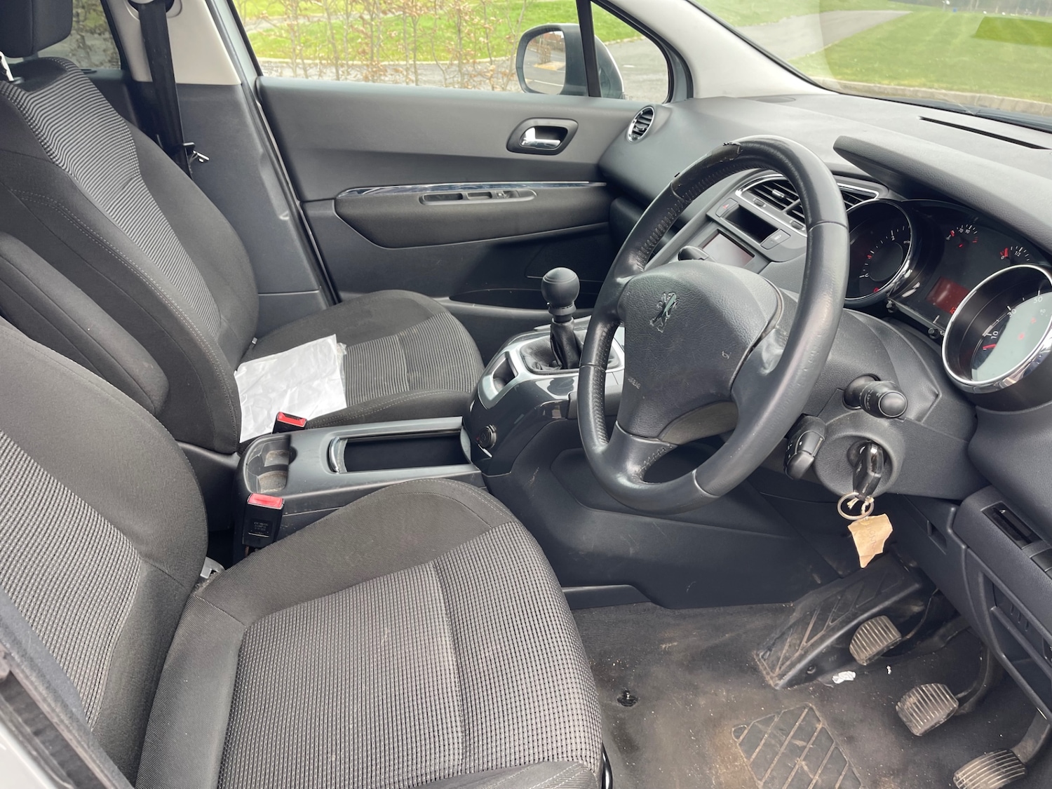 Used Peugeot 5008 2010 for sale - 77964987: Photo 13